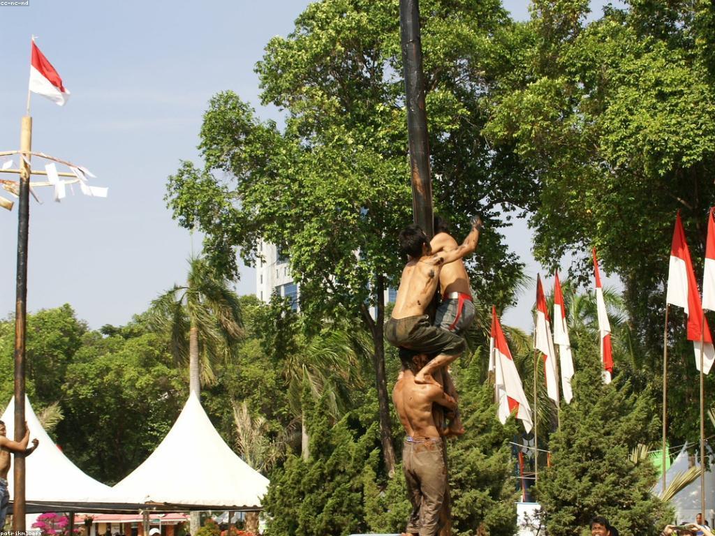 ស្វែងរកការស្នាក់នៅដែលមានអត្ថន័យ