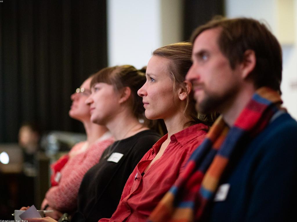 យុទ្ធសាស្ត្រលេង៖ ការបង្កើតអនាគតថ្មីតាមការលេង